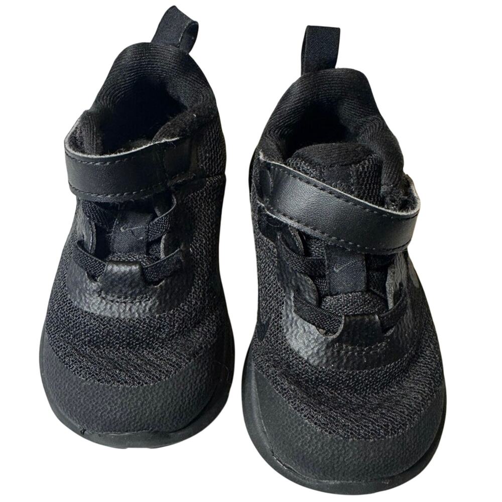 Nike Revolution 6 Toddler Sneakers Black 6C Velcro Easy On Lightweight